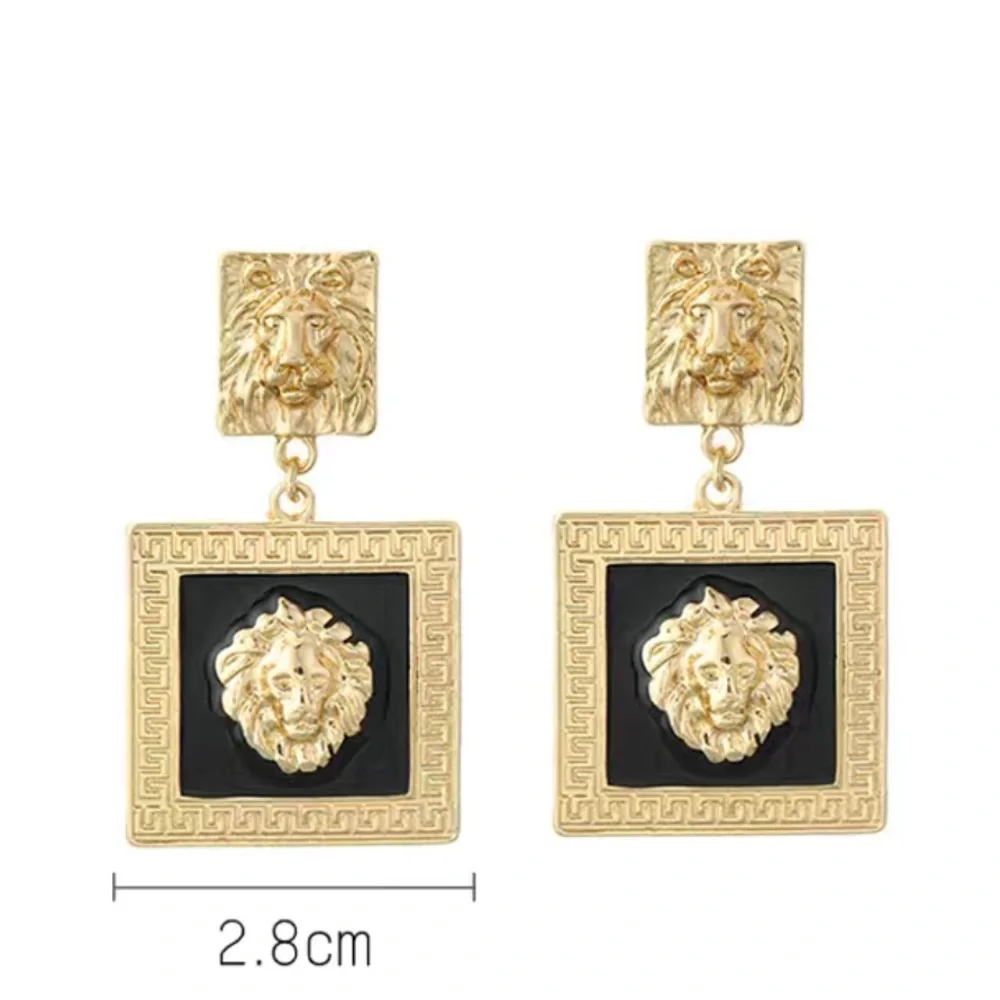 LION HEAD EARRINGS DESIGNER LOOK LUXURY CLASSIC CHIC